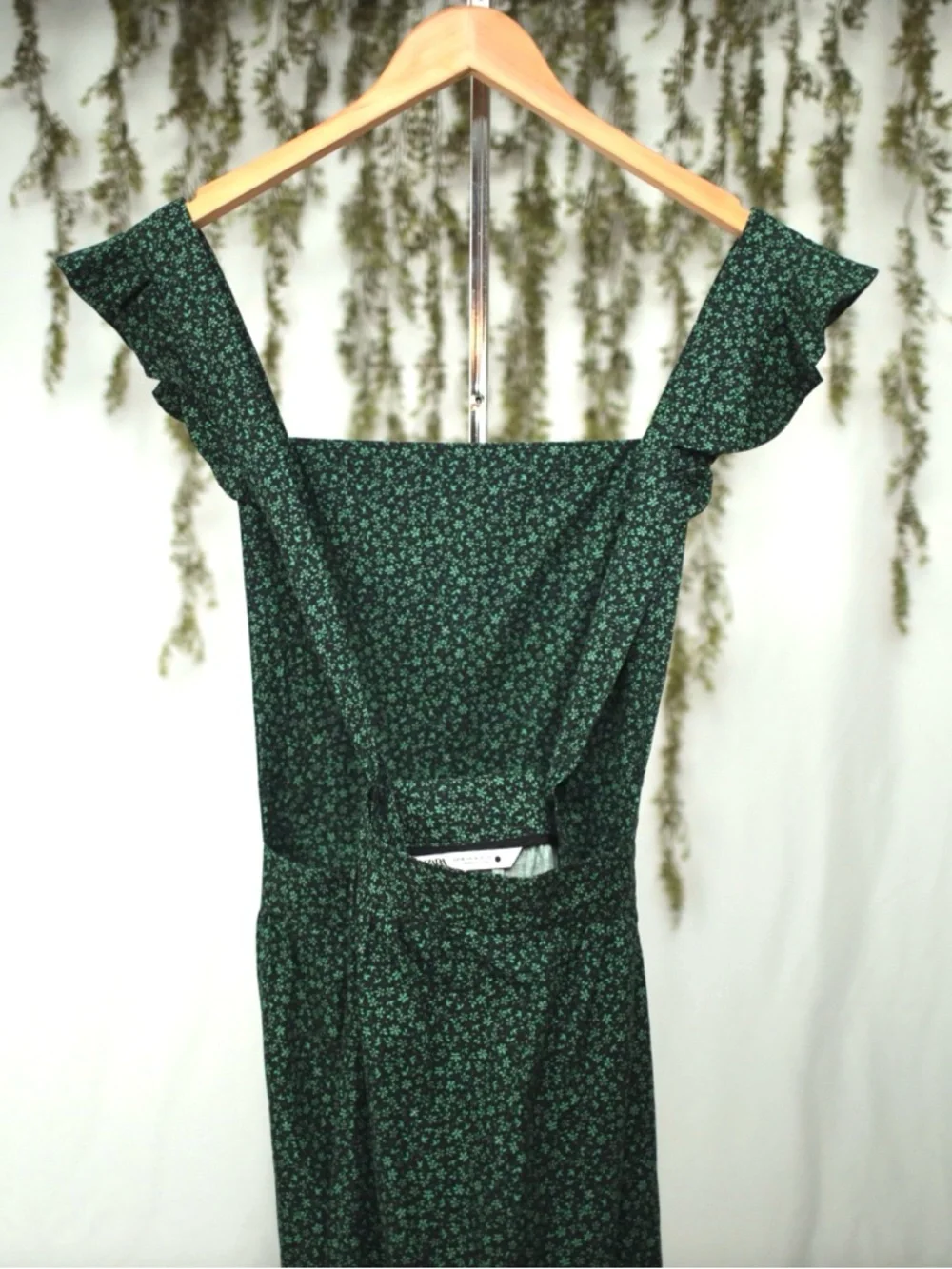 Zara XL Dark Green Floral Cottage Core Pinafore Maxi Dress with Ruffle Straps - Picture 3 of 5